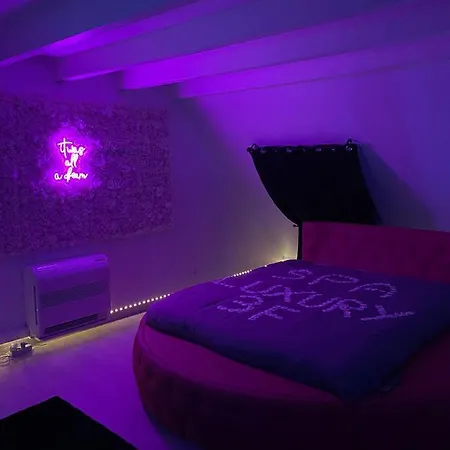 Spa Luxury 3 Frontieres Lägenhet *